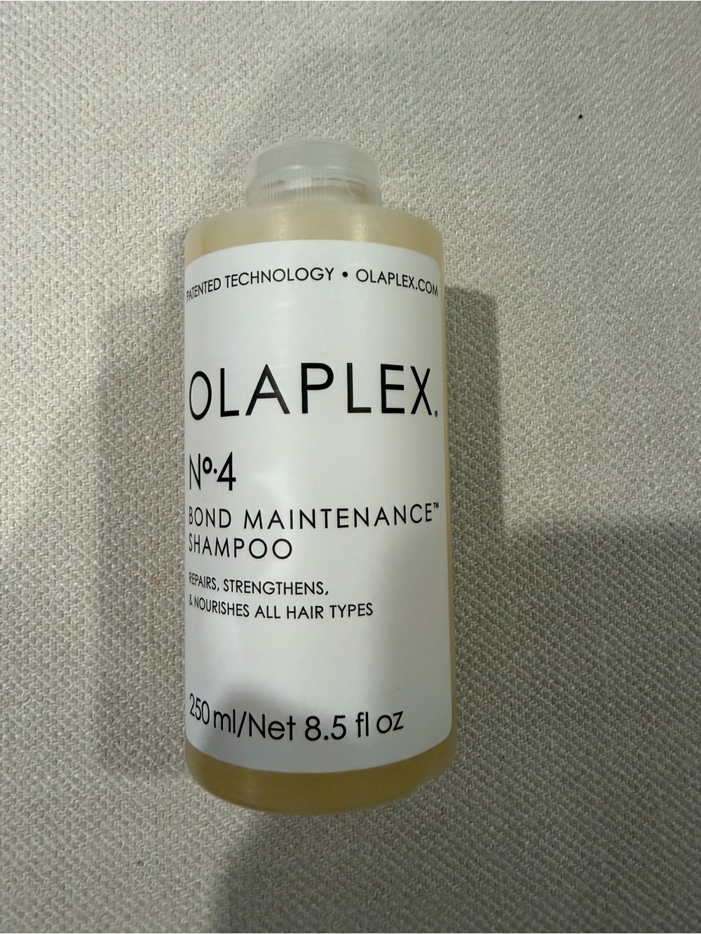 NWT Olaplex No.4 Bond Maintenance Shampoo - 8.5 oz / 250ml - Unused / Sealed